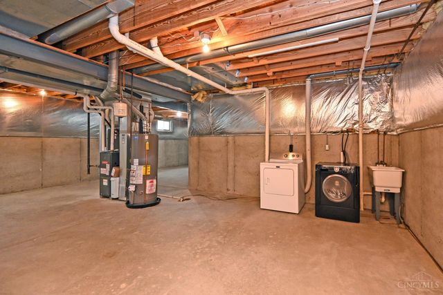 7858 Yellowwood Drive, Mason, OH 45040