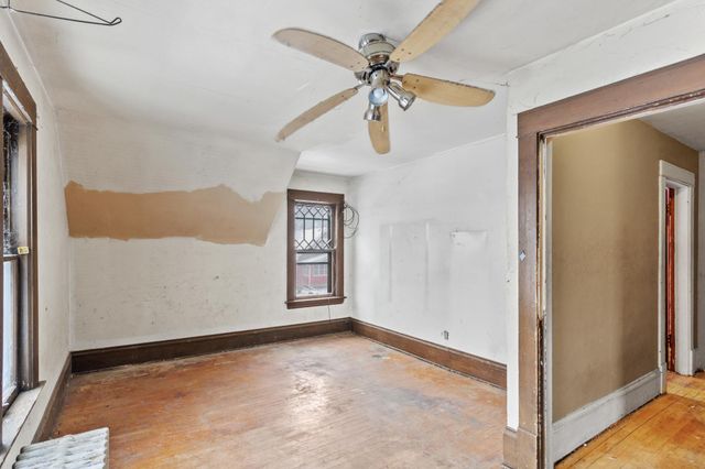 3100 E 24th Street, Minneapolis, MN 55406