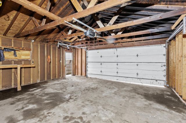 3100 E 24th Street, Minneapolis, MN 55406