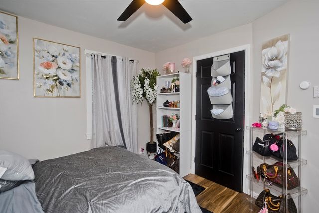 35 Merrimac Ave, Springfield, MA 01105