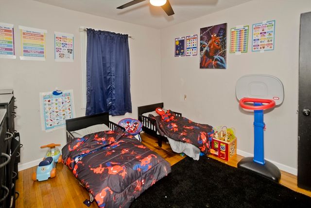 35 Merrimac Ave, Springfield, MA 01105