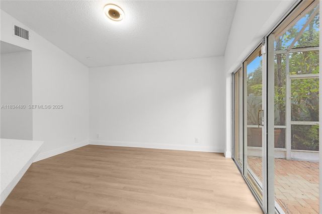1525 Seabay Road, Weston, FL 33326
