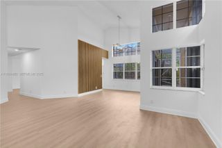 1525 Seabay Road, Weston, FL 33326