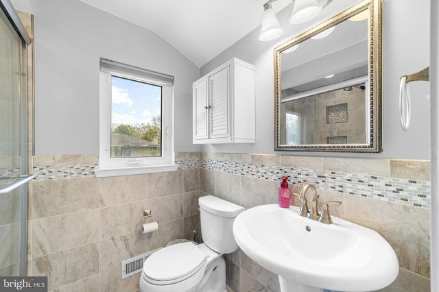1934 BIRCHWOOD PARK DR N, Cherry Hill, NJ 08003