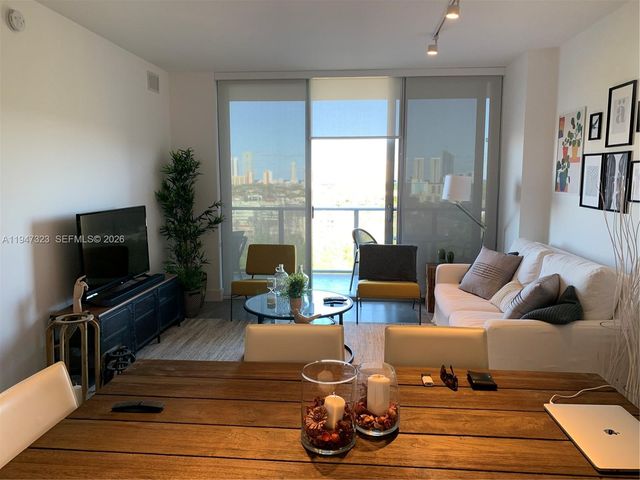 16385 Biscayne Blvd 1417, North Miami Beach, FL 33160