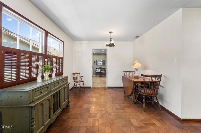 5559 Robinhood Avenue, Temple City, CA 91780