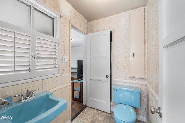 5559 Robinhood Avenue, Temple City, CA 91780