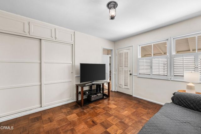 5559 Robinhood Avenue, Temple City, CA 91780