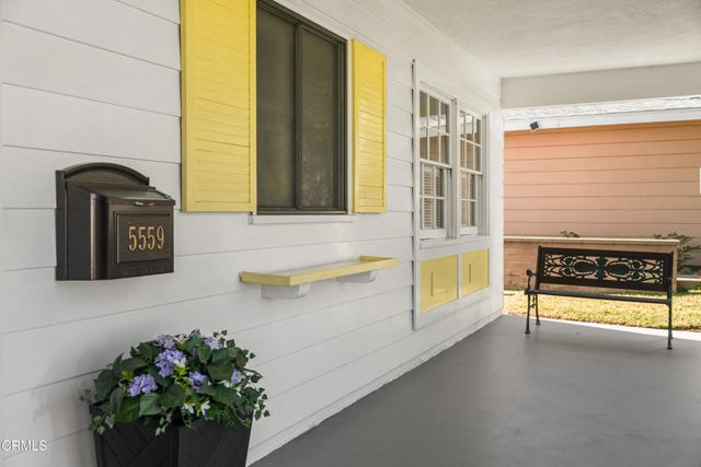 5559 Robinhood Avenue, Temple City, CA 91780