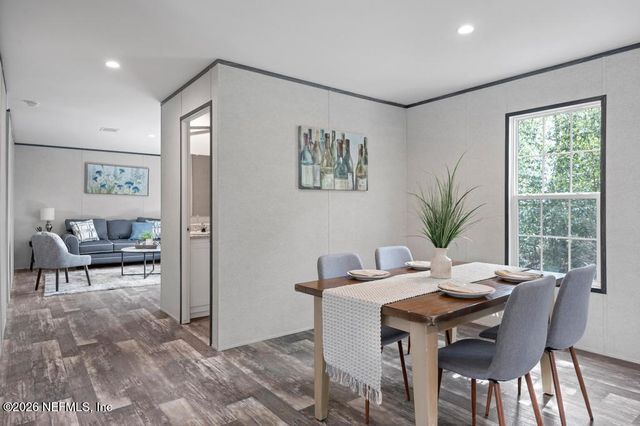 2004 BLUE KNOLL Road, Middleburg, FL 32068