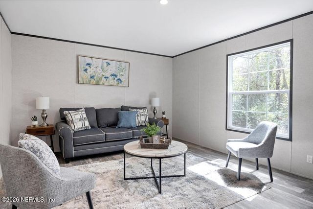 2004 BLUE KNOLL Road, Middleburg, FL 32068