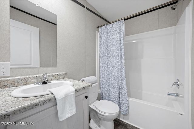 2004 BLUE KNOLL Road, Middleburg, FL 32068