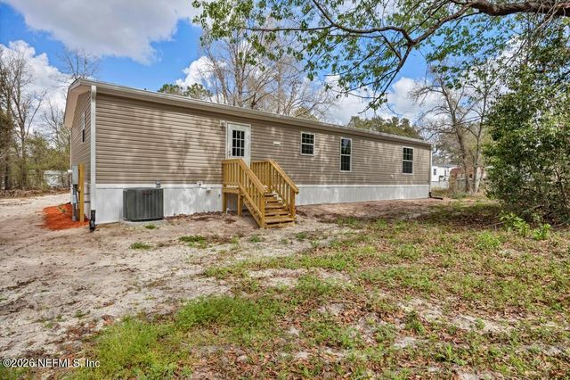 2004 BLUE KNOLL Road, Middleburg, FL 32068