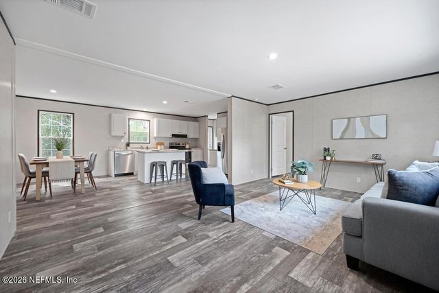 2004 BLUE KNOLL Road, Middleburg, FL 32068