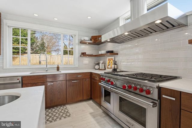 8 STEWART AVE, Annapolis, MD 21401