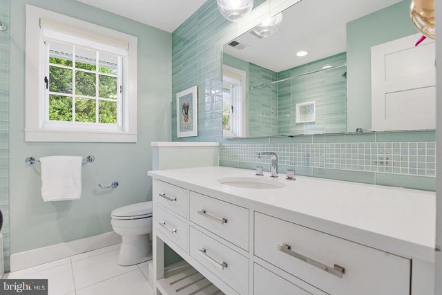 8 STEWART AVE, Annapolis, MD 21401