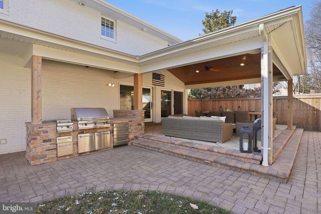 8 STEWART AVE, Annapolis, MD 21401