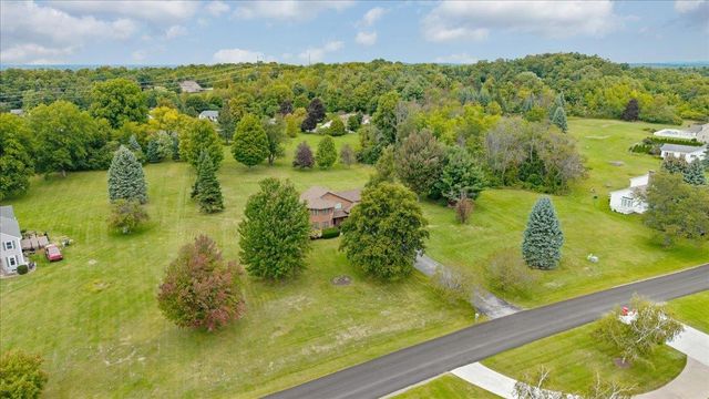 13 Country Club Estates, Swanton, VT 05488