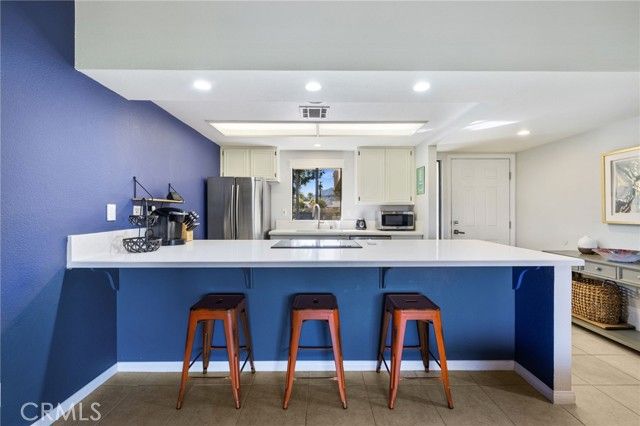 77116 Pauma Valley Way, Palm Desert, CA 92211