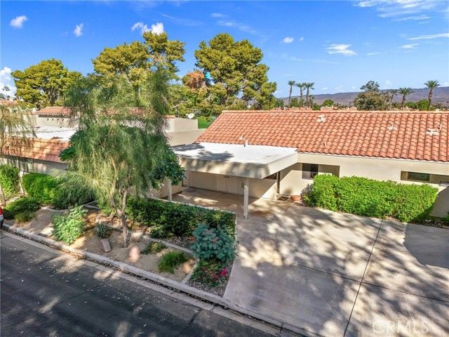 77116 Pauma Valley Way, Palm Desert, CA 92211