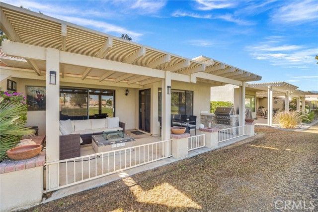 77116 Pauma Valley Way, Palm Desert, CA 92211