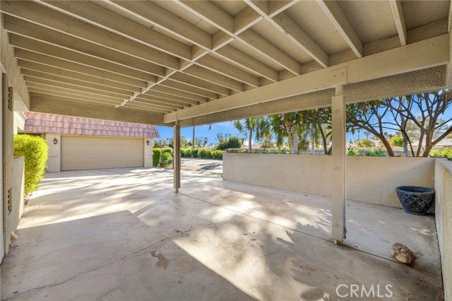 77116 Pauma Valley Way, Palm Desert, CA 92211