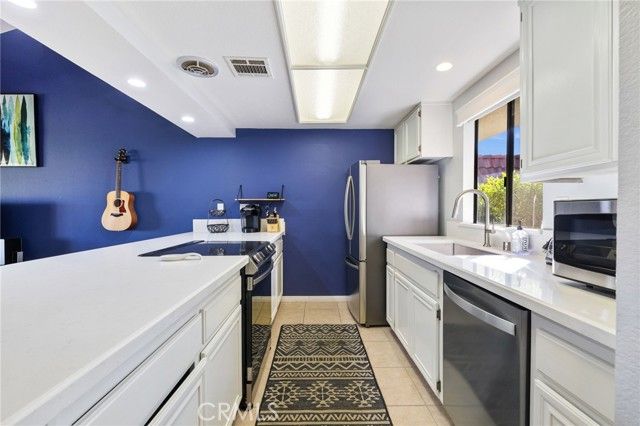 77116 Pauma Valley Way, Palm Desert, CA 92211