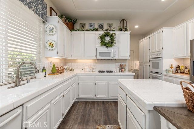 4967 Singing Hills Drive, Banning, CA 92220