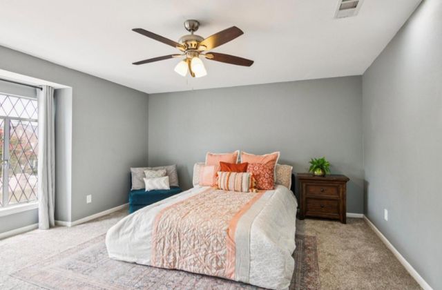 6429 Burgoyne Road 15, Houston, TX 77057