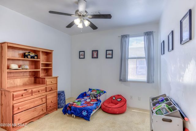 282 E Forrest Feezor Street, Vail, AZ 85641