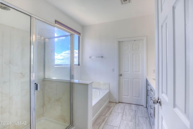 282 E Forrest Feezor Street, Vail, AZ 85641