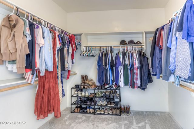 282 E Forrest Feezor Street, Vail, AZ 85641