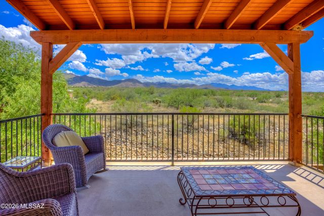 282 E Forrest Feezor Street, Vail, AZ 85641
