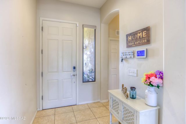 282 E Forrest Feezor Street, Vail, AZ 85641