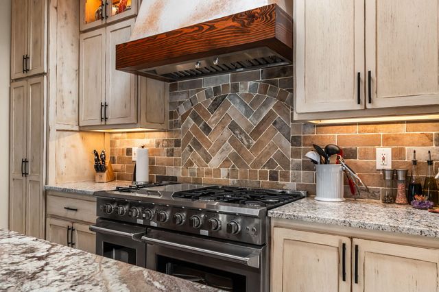 204 Winged Foot Court SE, Rio Rancho, NM 87124