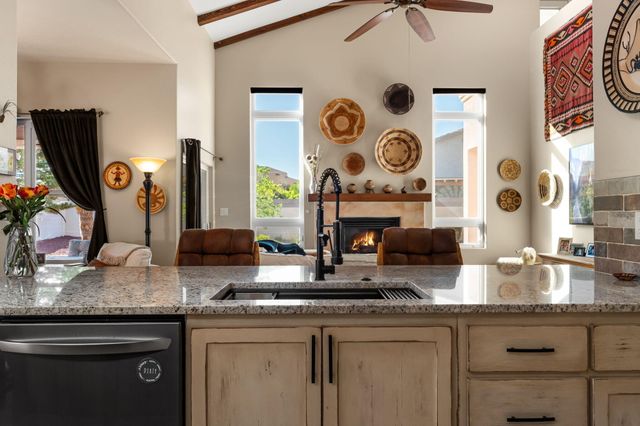 204 Winged Foot Court SE, Rio Rancho, NM 87124