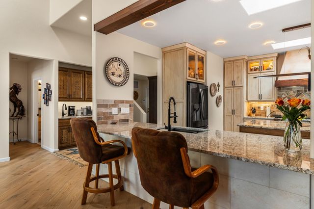 204 Winged Foot Court SE, Rio Rancho, NM 87124