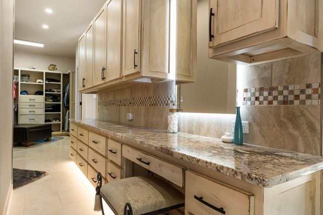 204 Winged Foot Court SE, Rio Rancho, NM 87124