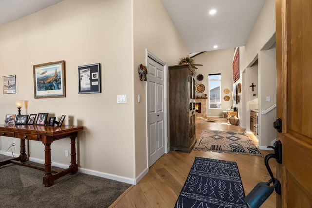 204 Winged Foot Court SE, Rio Rancho, NM 87124