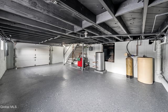 6 Brod Acres Road, Poestenkill, NY 12140