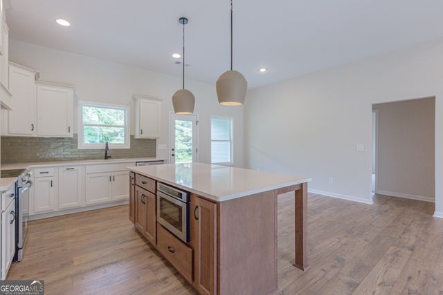 123 Hidden Meadows Drive, Gay, GA 30218