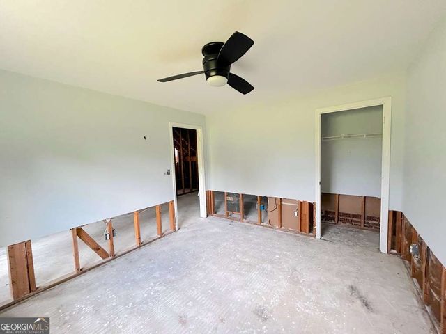 6767 Creek Valley Way, Douglasville, GA 30134