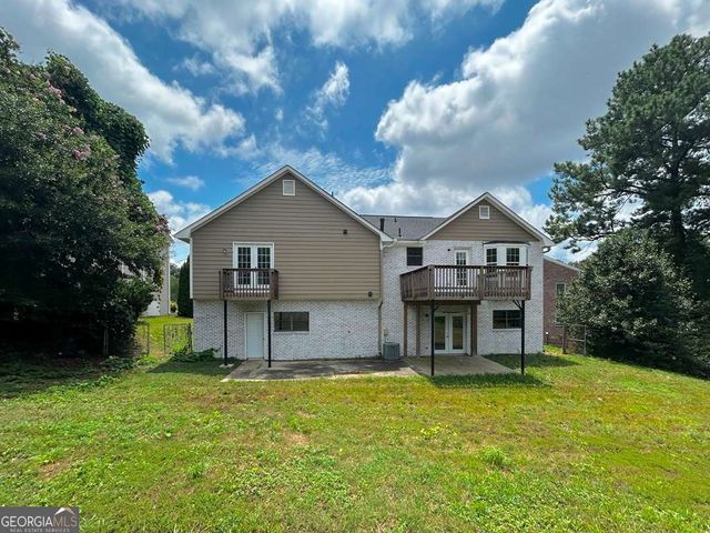 6767 Creek Valley Way, Douglasville, GA 30134