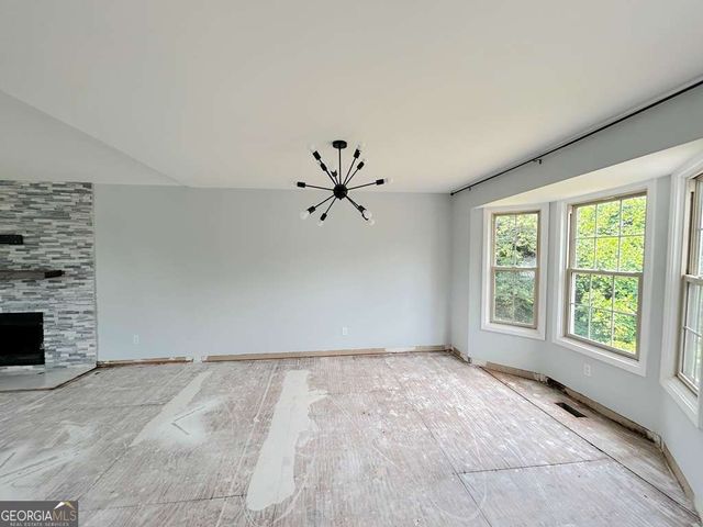 6767 Creek Valley Way, Douglasville, GA 30134