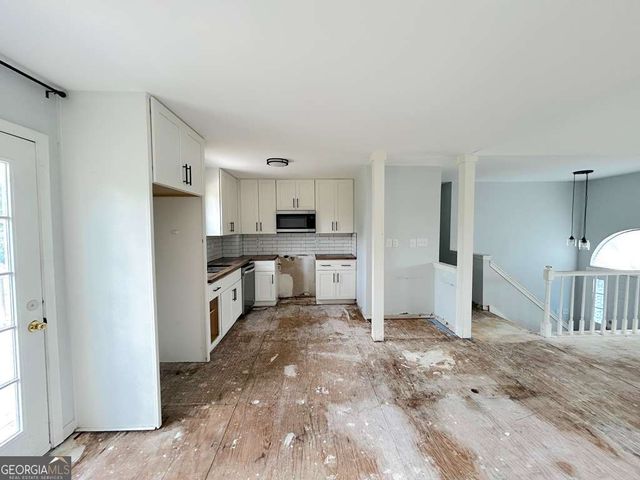 6767 Creek Valley Way, Douglasville, GA 30134