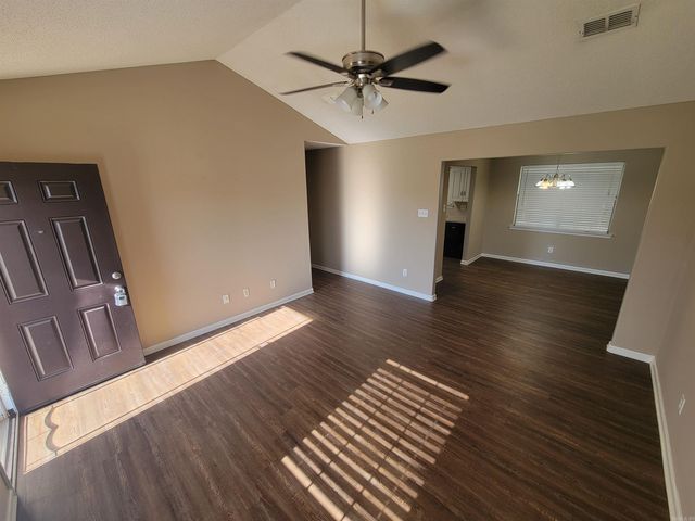 76 Timberwood Drive, Cabot, AR 72023