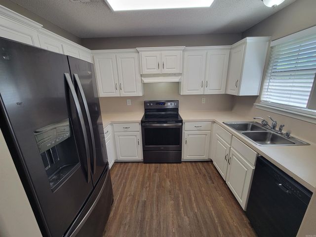 76 Timberwood Drive, Cabot, AR 72023