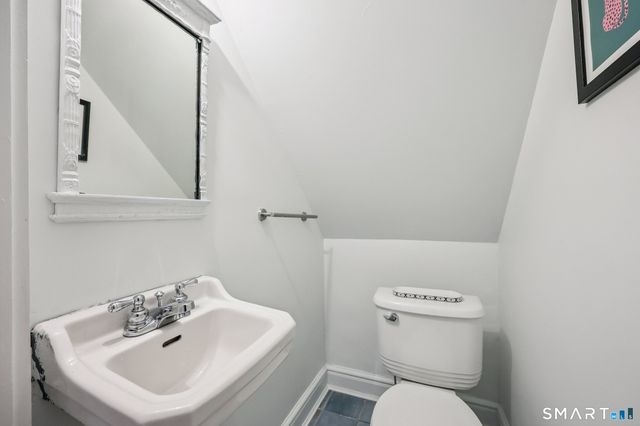 135 Elizabeth Street, Hartford, CT 06105