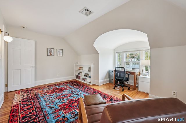 135 Elizabeth Street, Hartford, CT 06105