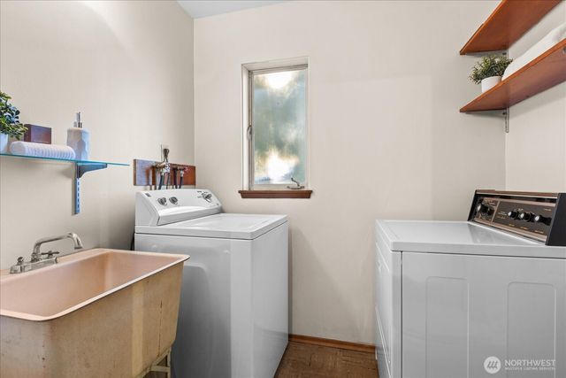 323 NW 202nd Street, Shoreline, WA 98177